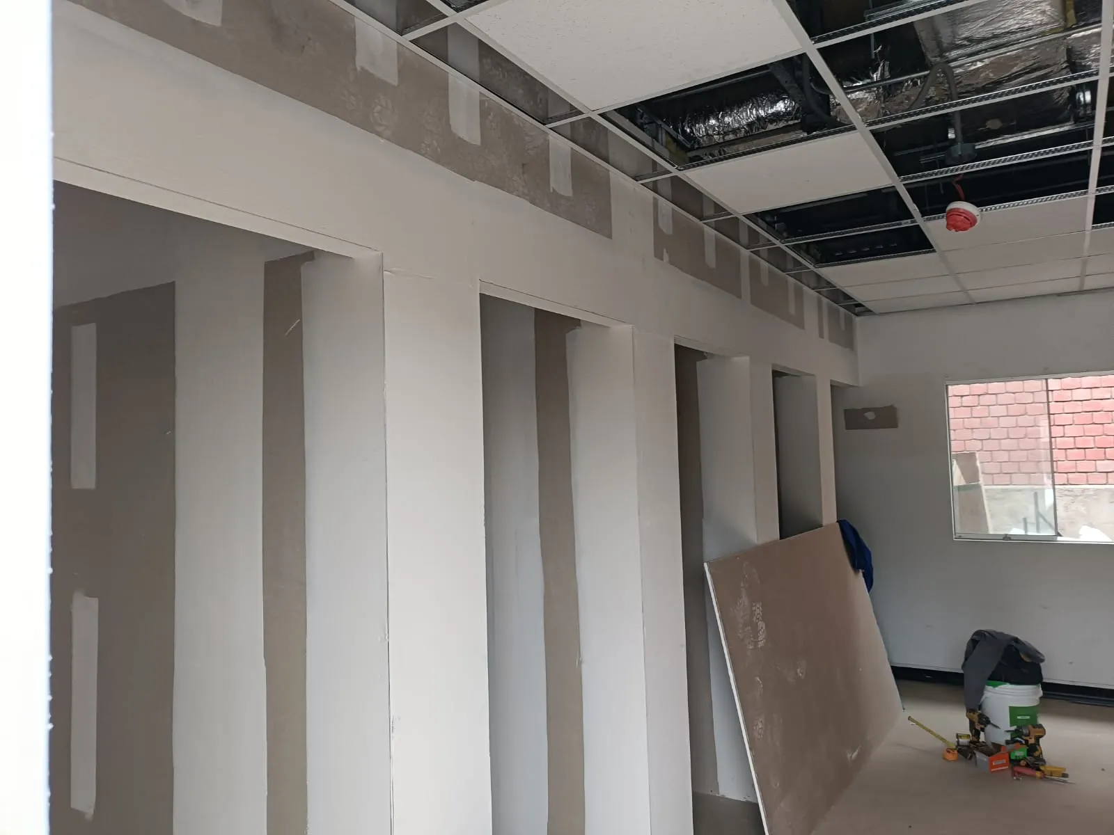 Tabiquería en Drywall - Divisiones Interiores