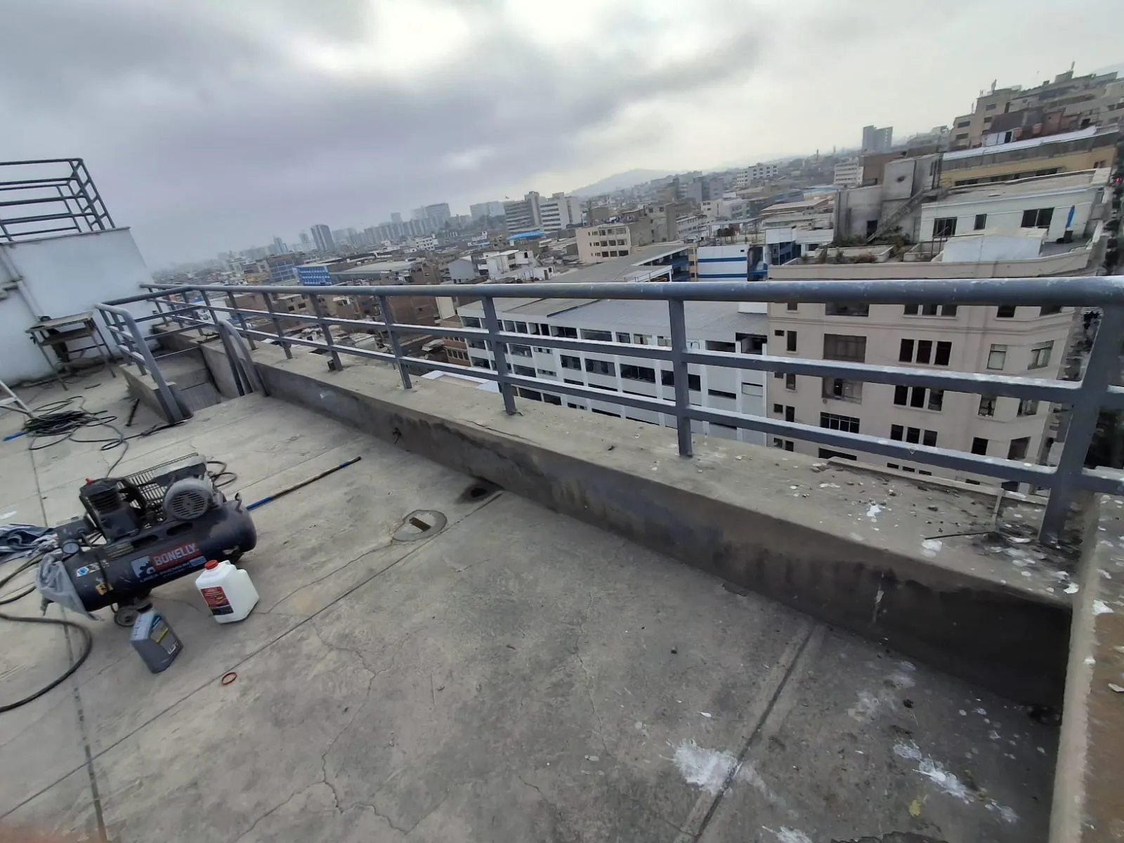 Metal Mecánica - Instalación de Barandas